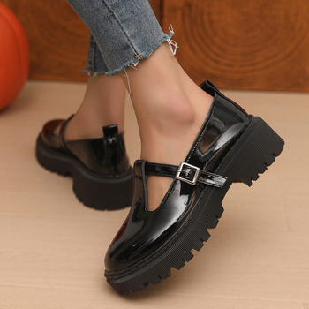 Lopafery – retro štýl, kruhová špička, PU horné, gumová podrážka, výška opätku 3-5 cm