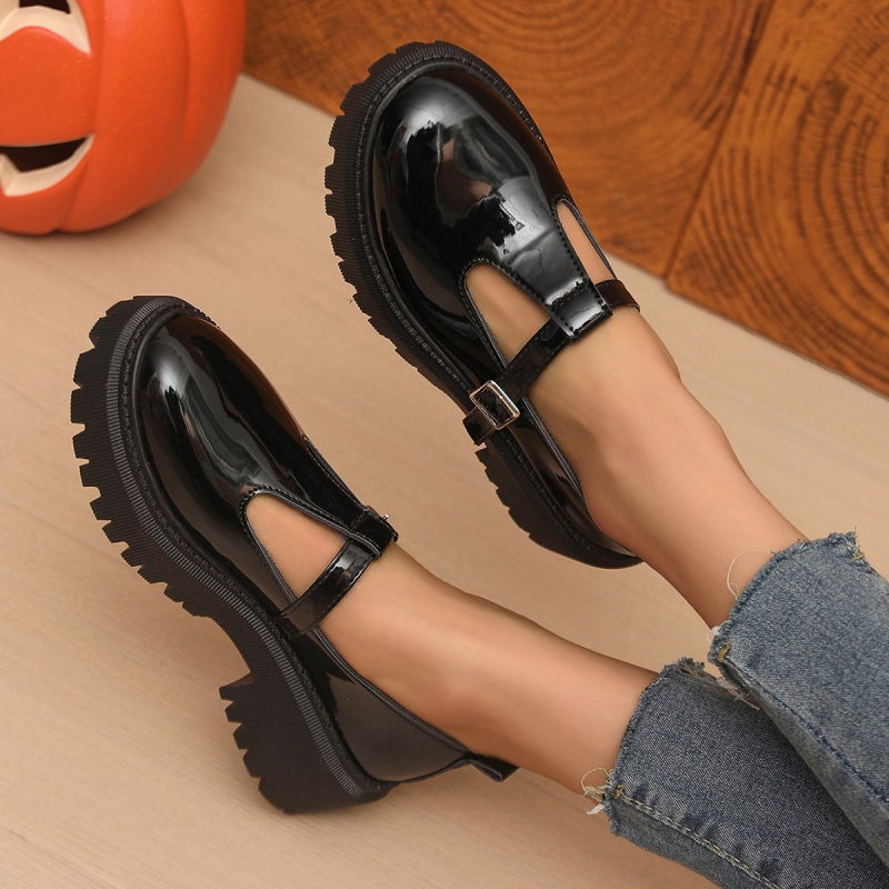 Lopafery – retro štýl, kruhová špička, PU horné, gumová podrážka, výška opätku 3-5 cm