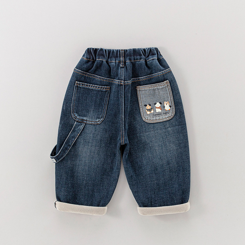 Vaikų storas megztinis su ilgomis rankovėmis ir apvaliu kaklu, žiemos kolekcija 2025, korėjietiškas stilius, tinka vaikams nuo 3 iki 8 metų, raštai: gyvūnai, raidės, abstraktūs