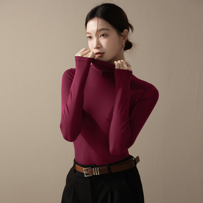 Ženska majica s visokim ovratnikom, dugim rukavima, slim fit, pulover stil; modal-viskozni spoj s spandeksom <30%