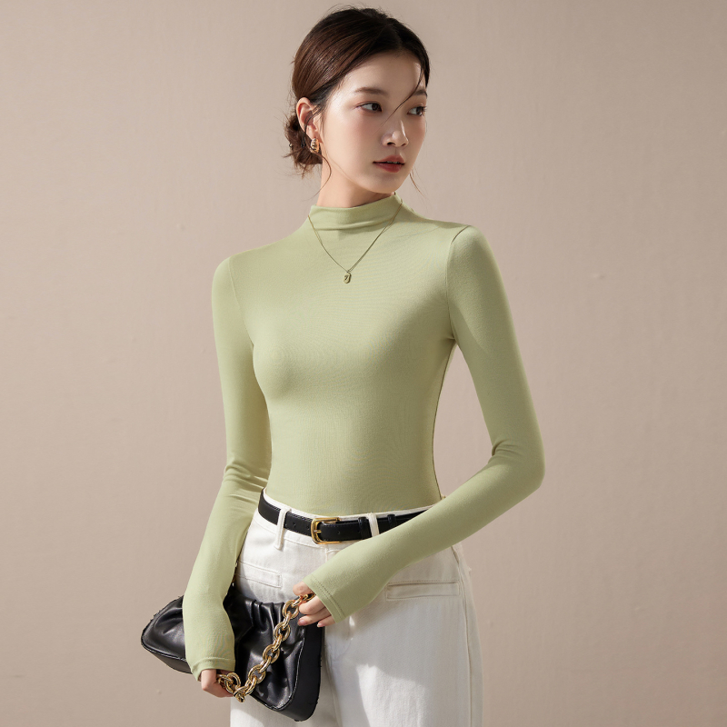 Ženska majica s visokim ovratnikom, dugim rukavima, slim fit, pulover stil; modal-viskozni spoj s spandeksom <30%