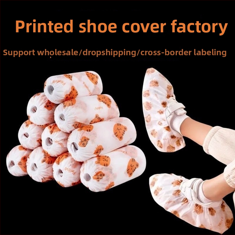 Vienkartiniai nepluošto avalynės uždangalai, su karikatūrų spauda, pakuotėje 50 vnt