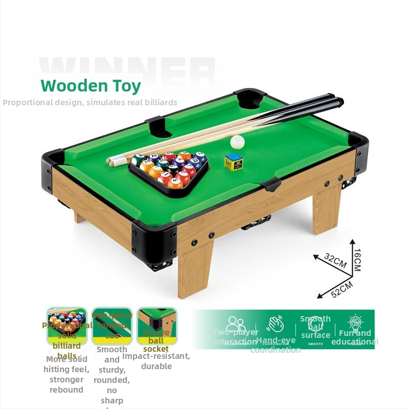 Fotbal de masă pentru doi – joc educațional cu mai multe sporturi (biliard, baschet) pentru copii 4–6 ani.