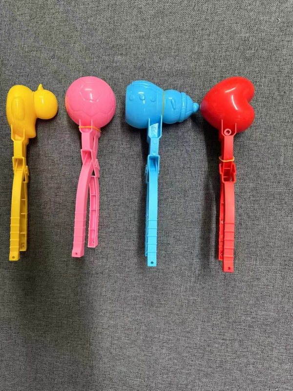 Sniega klipu rotaļlieta, plastmasa, ārējiem sniega spēlēm; sniega klipu kategorija; piemērota 4–6 gadus veciem bērniem; 3C sertifikāts 2024182202063189.
