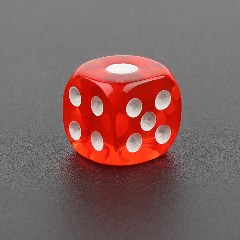 Akrylo kauliukai su apvalintais kampais, šešios pusės; dėžutėje 10000 vienetų; tinkami stalo žaidimams ir kortoms.