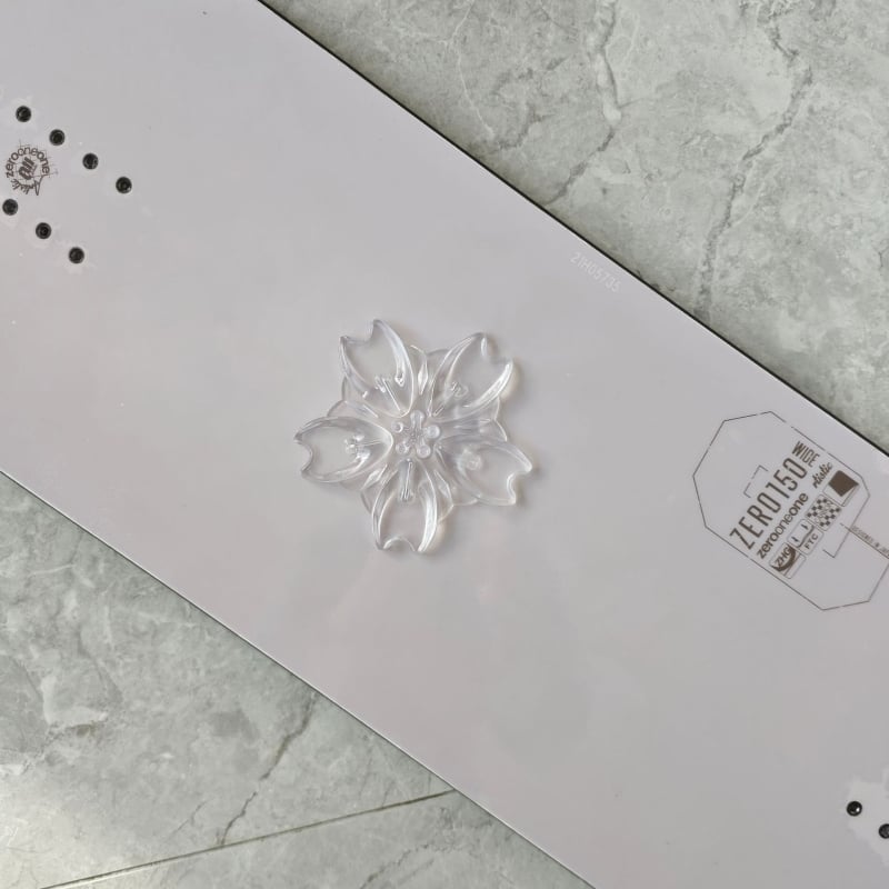 Shining Sakura snovborda pretslīdēšanas uzlīme – uz vienu kāju, pārnēsājama, pret sadursmēm, Ziemas 2024