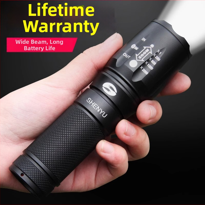 Prijenosna LED baterijska svjetiljka, aluminijsko tijelo, domet 200–500 m, velik kapacitet litijske baterije