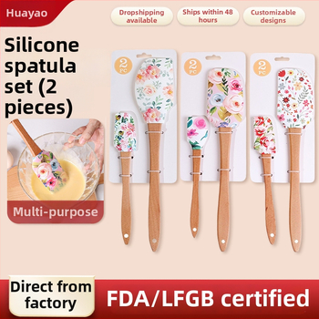 Silikoninių spatulių rinkinys su medinėmis rankenomis kepimui