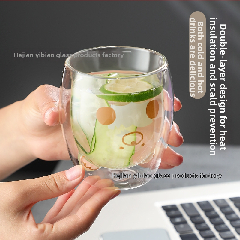 Dvigubo sienelių stiklinė su rankena, meškiuko piešinio dizainas, atspari temperatūrai, rankų darbo