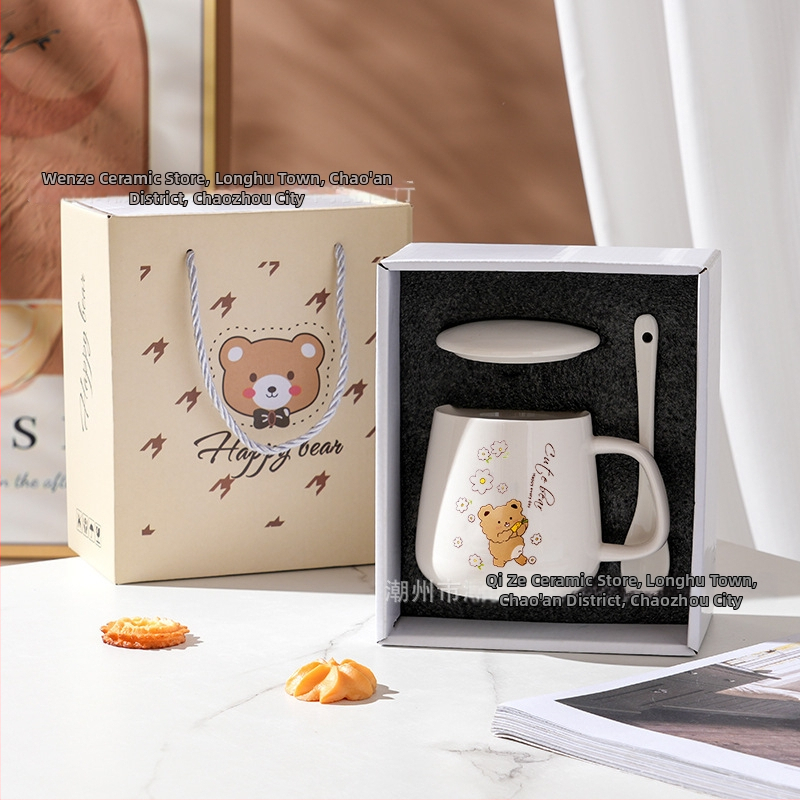 Keraminis puodelis su dangteliu ir šaukšteliu, cilindrinės formos, namų naudojimui