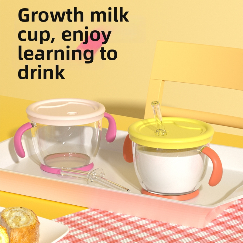 Toukie Vaikų pieno puodelis su šiaudeliu, matavimo skala, mikrobangų krosnelėms tinkamas, PP