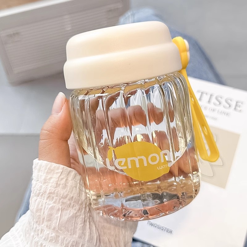 Japonų stiliaus borosilikatinio stiklo pusryčių puodelis su dangteliu, atsparus aukštai temperatūrai, nešiojamas