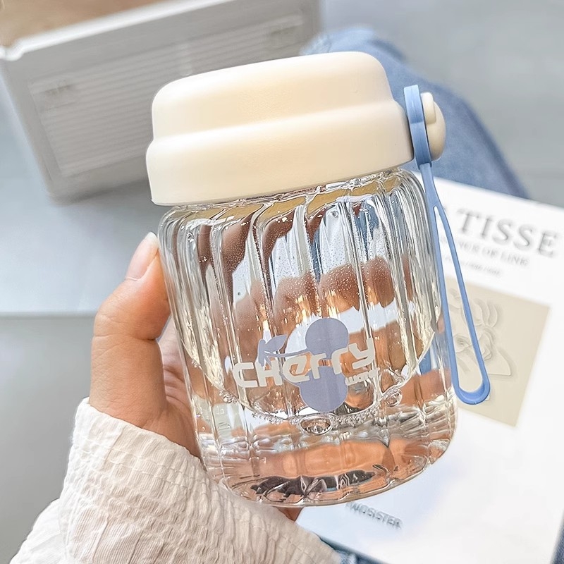 Japonų stiliaus borosilikatinio stiklo pusryčių puodelis su dangteliu, atsparus aukštai temperatūrai, nešiojamas