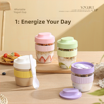 Avižinių dribsnių ir jogurto puodelis pusryčiams su dangteliu ir šaukšteliu — uždara, nešiojama, PP medžiaga, stilius Creative Trend