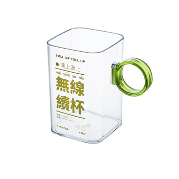 Plastikinis gėrimų puodelis su rankena, kvadratinė forma, PET medžiaga, 96 g, modernus minimalistinis stilius