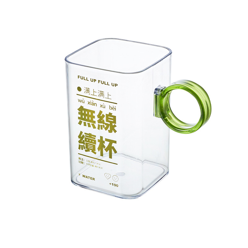 Plastikinis gėrimų puodelis su rankena, kvadratinė forma, PET medžiaga, 96 g, modernus minimalistinis stilius