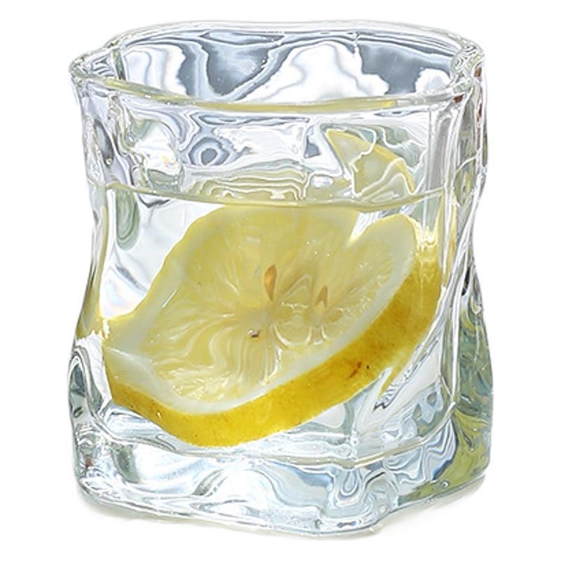 Kavos puodelis, aukštos borosilikatinio stiklo, nestandartinės formos, vienos sienos konstrukcija, be rankenos, tinkamas barui