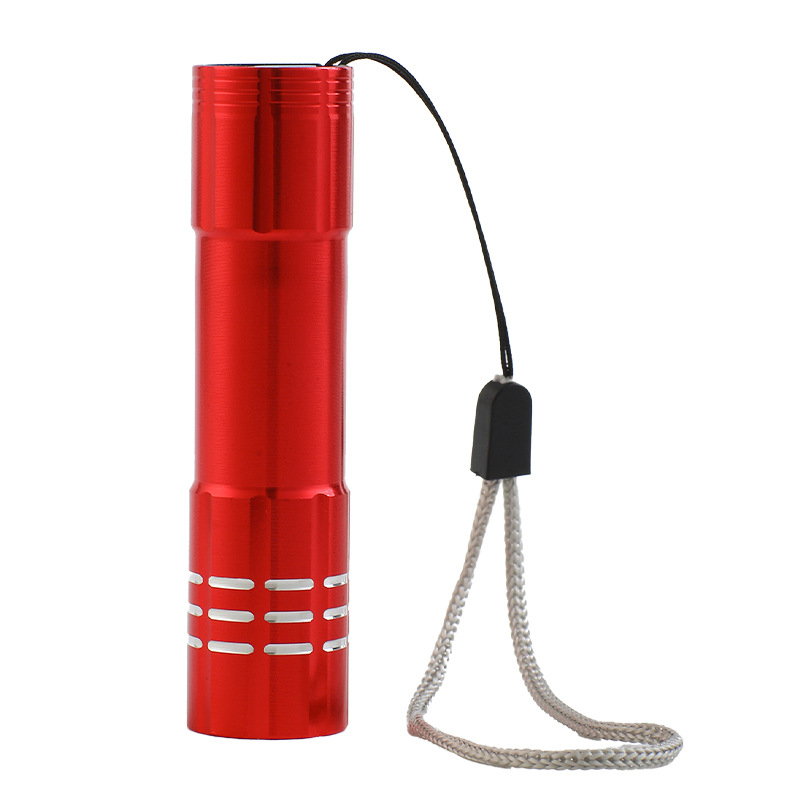 Mini rankinis žibintuvėlis, aliuminio lydinio korpusas, 5W LED, IPX4, 100 m spindulys