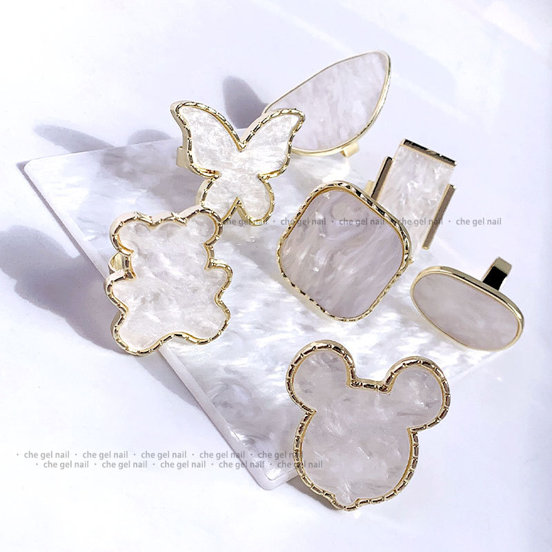 Δίσκος επίδειξης τέχνης νυχιών — Δαχτυλίδι‑παλέτα για ζωγραφισμένα gel νύχια με ηλεκτροπλαστική επίστρωση, Che Gel, Γκουανγκτζού (καθαρή περιεκτικότητα 0,05)