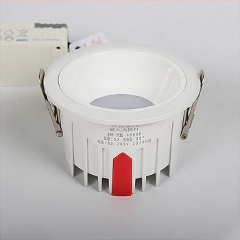 Downlight LED pentru living, montaj ascuns, CRI 90+, reglaj în trei nuanțe de culoare 3000K/4000K/6000K
