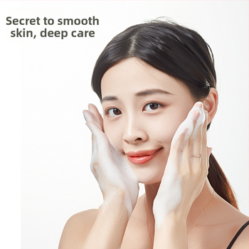 Elektrinis putų pūtėjas veidui, šampūnui ir dušo geliui — su gaubtu, logotipo spausdinimas įmanomas, pritaikomas