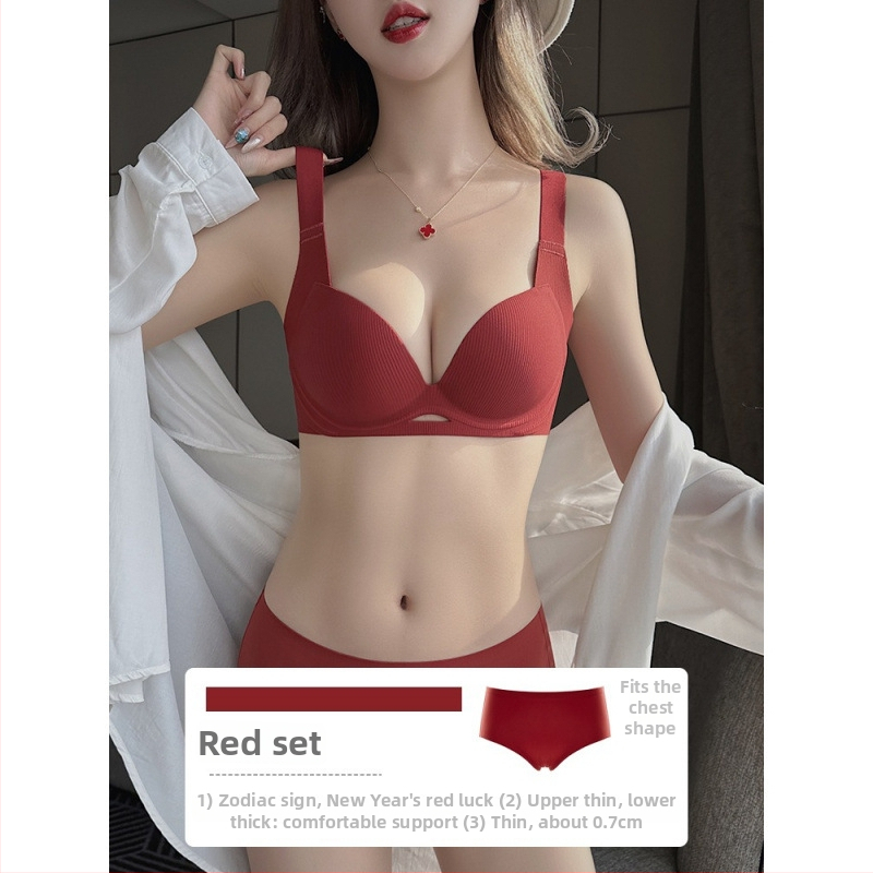 Set sutien, cupă 3/4, cupe subțiri turnate; Push-up cu adunare; închidere la spate cu patru rânduri de catarame; bretele fixe, dublu; material principal: nailon 80–90%