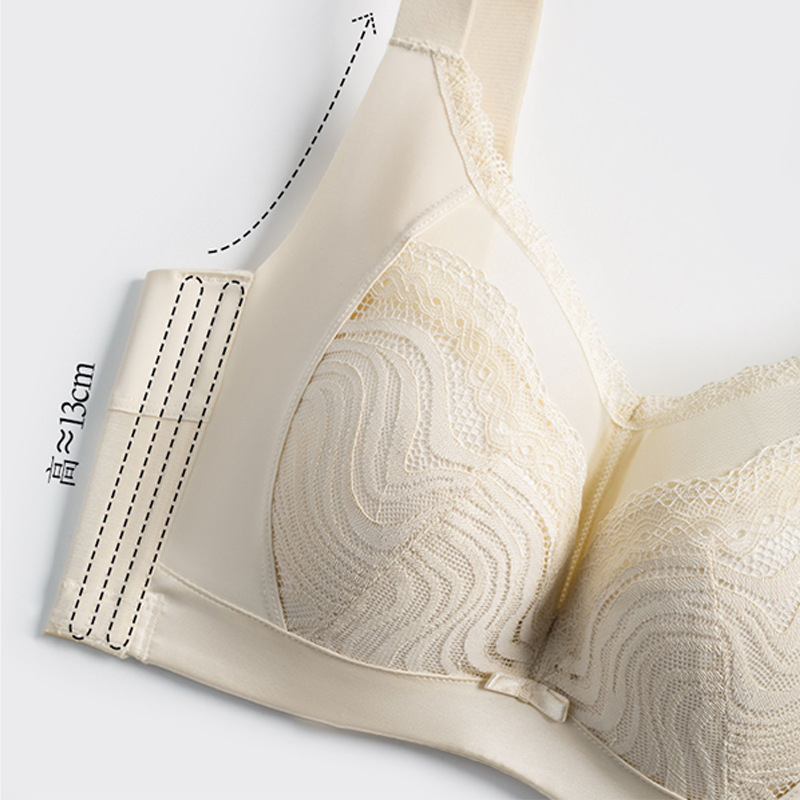 Liemenėlė su pilnu puodeliu push-up, vidutinio tipo kaušelis, nailoniniai nėriniai, viršutinė parama