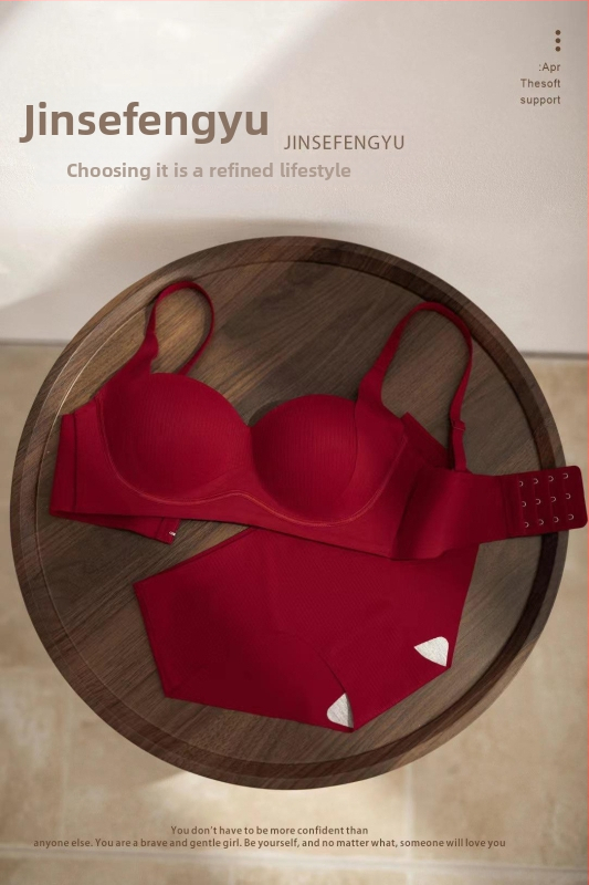 Podprsenka s bezšvovým zhromažďovaním a dvojitým zdvihom, priedušná a pohodlná; 3/4 košíček, tenký tvarovaný košíček, nylonová látka, pevné dvojité ramienka