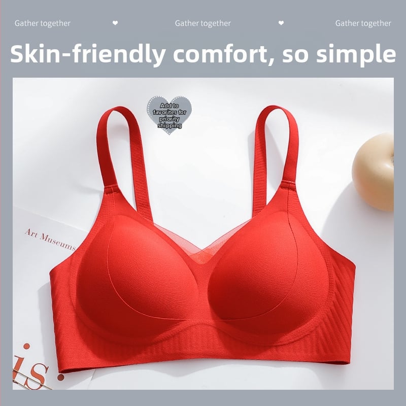 Bešepienė liemenėlė mažoms krūtims, be metalo žiedų, 3/4 puodelio, plonos formuojančios kaušės, nugaros trijų eilių užsegimas, fiksuotos dvigubos petnešos; pagrindinis audinys: nailonas; įdaila: spandeks