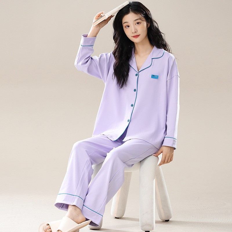 Naiste puuvillane pidžaama komplekt kardigani stiil, pikkade varrukad, kaelus lapell, keskmine paksus 201–250 g/m²