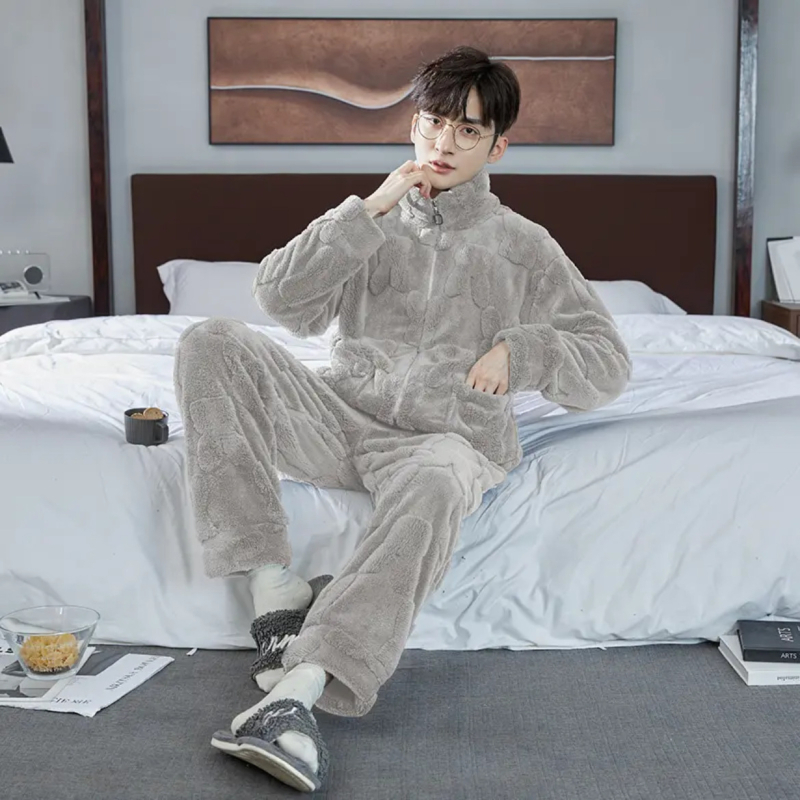 Kućni set od koralnog baršuna s kapuljom i zatvaračem, minimalistički kardigan stil, 80-90% pamuk, ekstra debela tkanina.