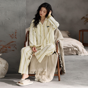 Puuvillane pijamaseade lapel-kardiganiga, pikad varrukad, 100% puuvill, keskmise paksusega 161–180 g/m², sügis 2025