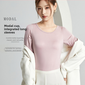 Naiste pidžaama-top ümmarguse kaela ja pikkade varrukatega, viskoosest kangast, paksusega 201–250 g/m², hingav ja mugav koduseks riietuseks