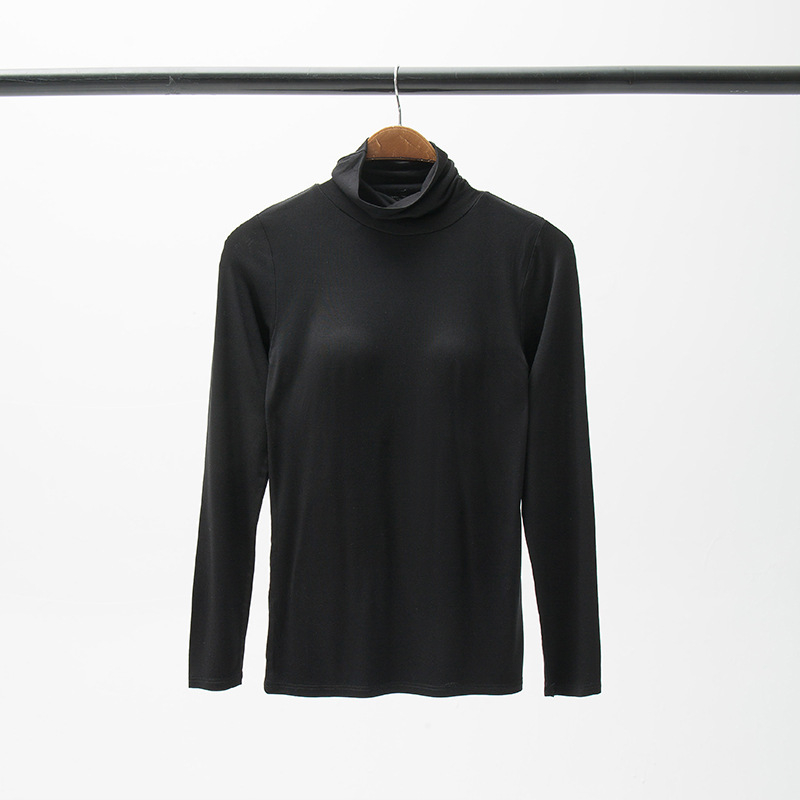 Naiste pidžaama-top ümmarguse kaela ja pikkade varrukatega, viskoosest kangast, paksusega 201–250 g/m², hingav ja mugav koduseks riietuseks