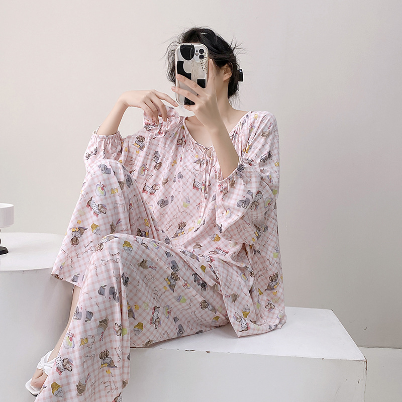 Ženski pidžama set od pamuk-saten viskoze, dugi rukav, ovratnik tip lapel, tanki materijal 121–140 g/m², hlače