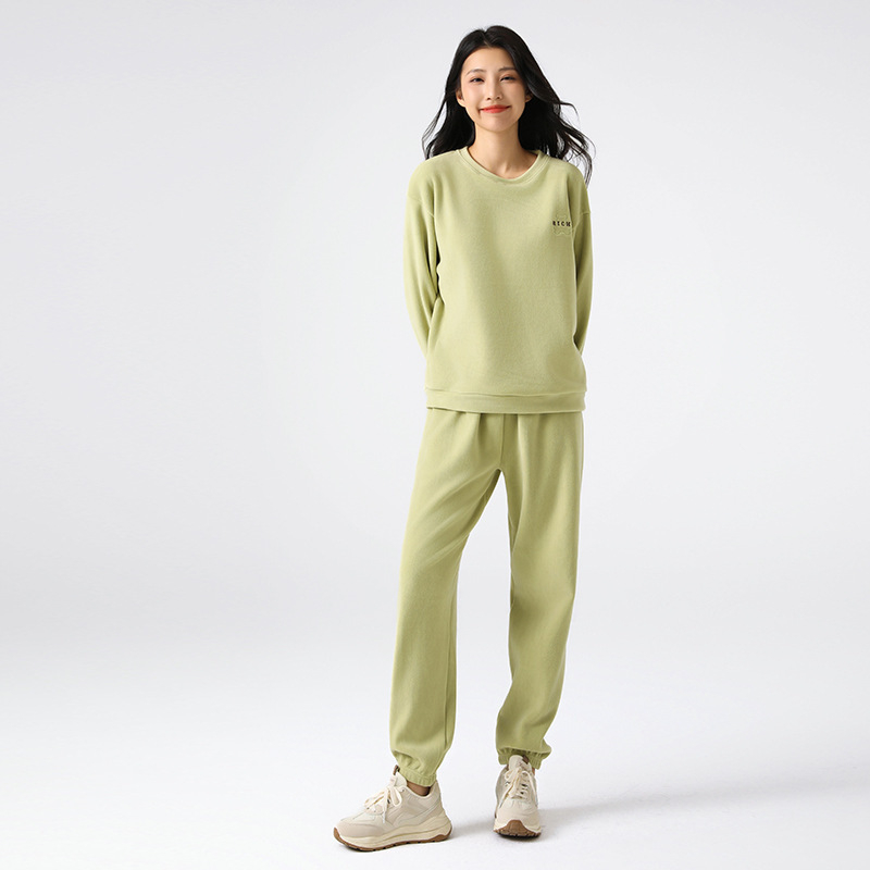 Ženski flis pidžama set, pulover s okruglim izrezom, dugi rukavi, fleece-podstava, 90–95% poliester