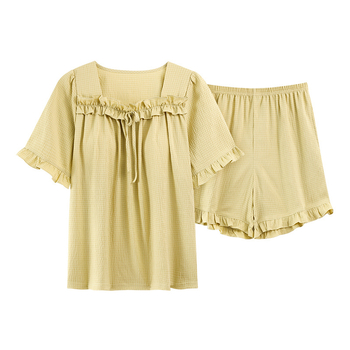 Ženski pižama set – mekana cloud cotton tkanina, okrugli vrat, 3/4 rukavi, kratke hlače, princeza stil s cvjetnim ovratnikom, integrirani jastučić za prsa