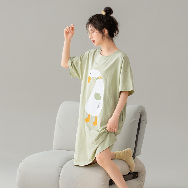 Ženska pamučna noćna haljina, okrugli izrez, rukavi 3/4, srednja duljina, sladak i šarmantan stil