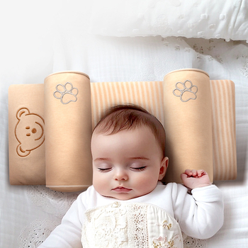 Kūdikių korekcijos ir formavimo pagalvėlė – gryna medvilnė, animacinio stiliaus, skirta naujagimiams 0–1 metų, saugumo lygis A, vasara 2025