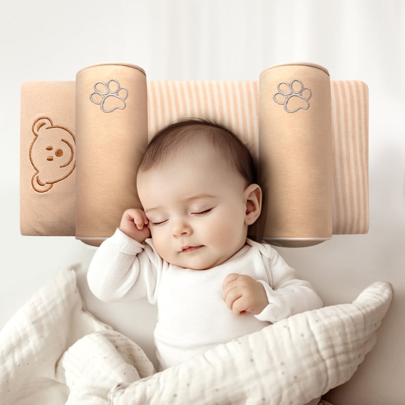 Kūdikių korekcijos ir formavimo pagalvėlė – gryna medvilnė, animacinio stiliaus, skirta naujagimiams 0–1 metų, saugumo lygis A, vasara 2025