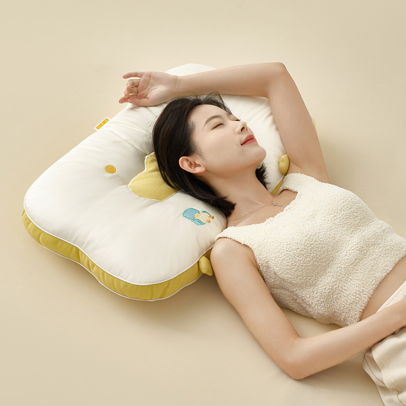 Stačiakampė pagalvė su mulberry šilko kompozito korpusu kaklo slankstelių atramoms, tinkama vaikams ir suaugusiems, vienam asmeniui, modalinis užvalkalas, užpildas poliesterio pluoštas (>95%)