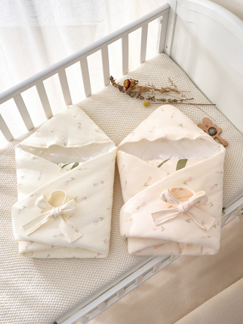 Novorođena zavojnica od 100% pamuka, pogodna za jesen i zimu, uzorak crtani likovi i cvijeće, za bebe do 3 godine.