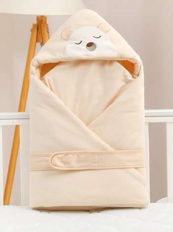 Hug beebi tekk - 100% puuvill, polüester täidis, sobiv 0–1-aastastele, loomade ja multikas muster, kevadest talveni