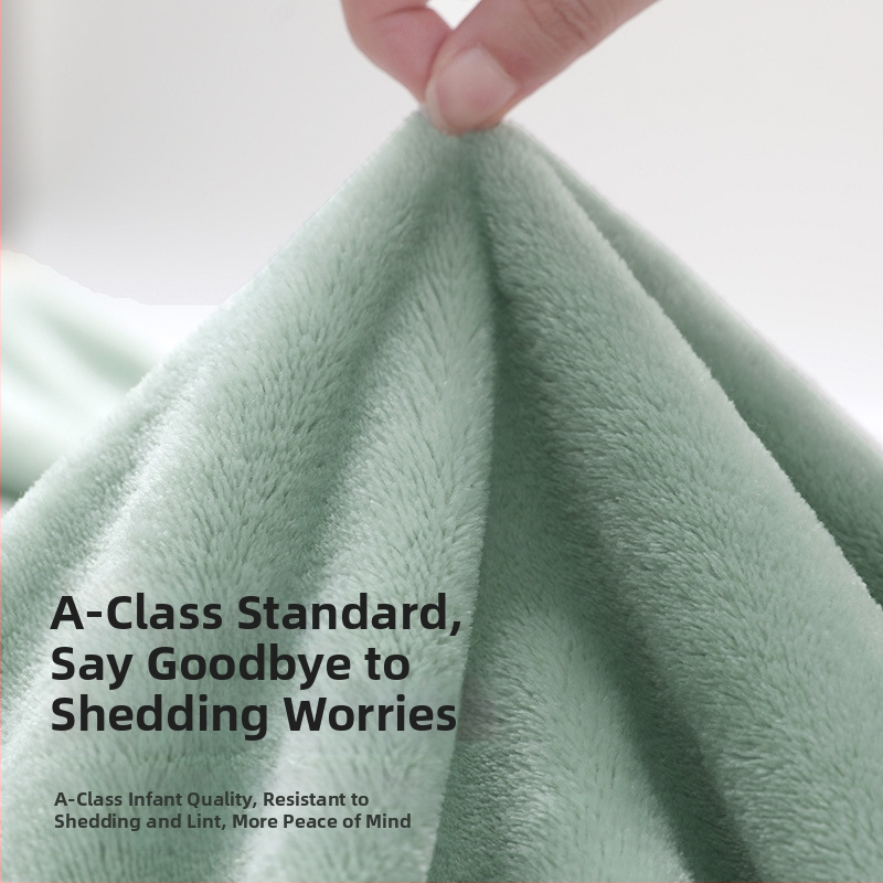 Flanelinė antklodė su logotipo siuvimu, 300–500 g svoris, tinkama visiems metų laikams, vaikams nuo 6 iki 12 metų