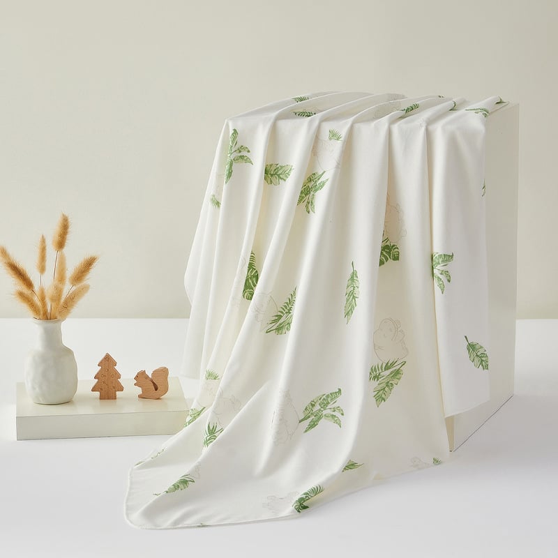 KARADO Bambuko pluošto wrap su gyvūnų raštu kūdikiams (Saugumas Klasė A)