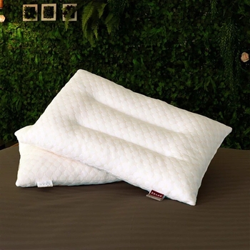 Prirodni latex jastuk za potporu cervikalne kralježnice, pravokutnog oblika, sadržaj lateksa 90% i više, pleteni navlaka