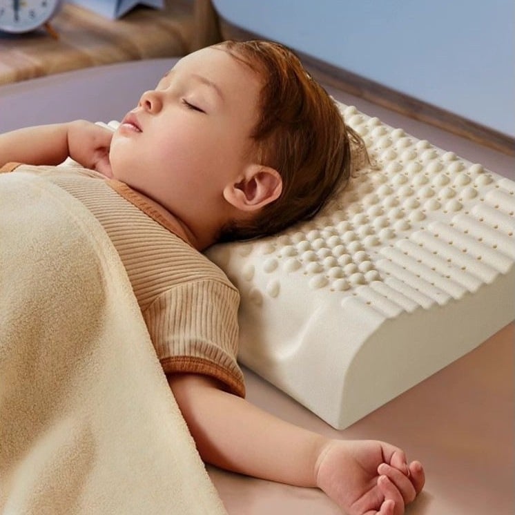 Prirodni latex jastuk za potporu cervikalne kralježnice, pravokutnog oblika, sadržaj lateksa 90% i više, pleteni navlaka