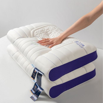 Lateksinė pagalvė su dvigubu užpildymu (viršutinis lateksas, apatinis 100% poliesteris) suaugusiems, stačiakampio formos, užvalkalas iš cheminių pluoštų