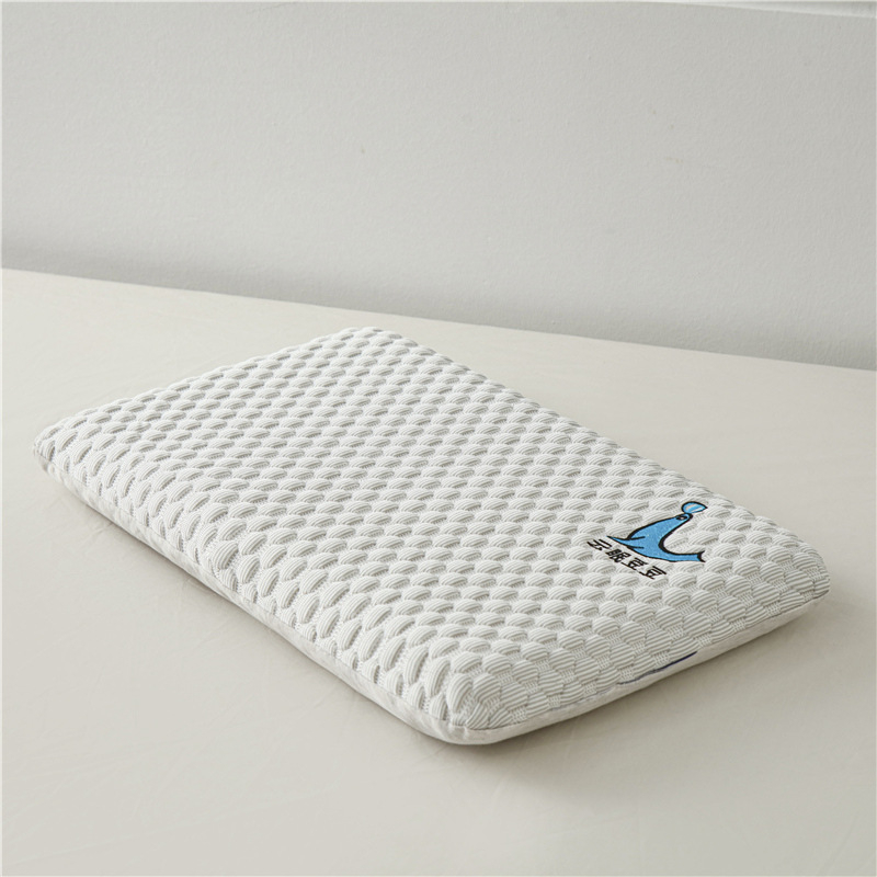 Vaikų vėsinanti latekso pagalvė, stačiakampės formos, natūralus lateksas 90%+, medvilnės užvalkalas 100%