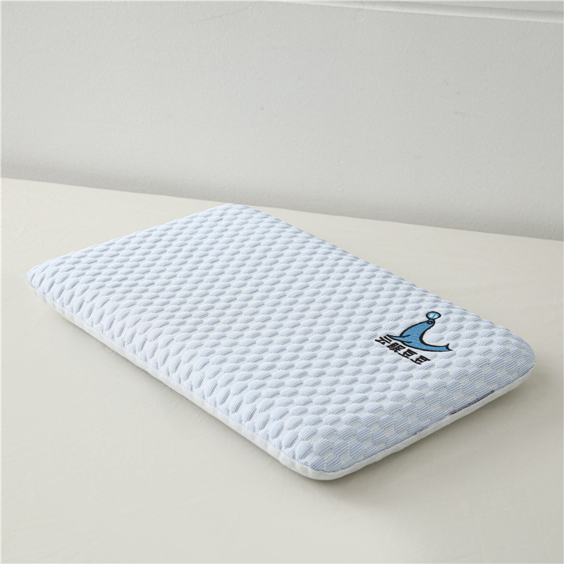 Vaikų vėsinanti latekso pagalvė, stačiakampės formos, natūralus lateksas 90%+, medvilnės užvalkalas 100%